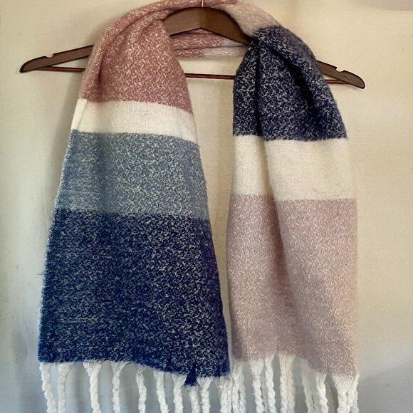 Mixit Ombre Scarf Blue Pink White Fringe | Soft Cozy Winter Wrap 80x20 | Chunky - Picture 1 of 5